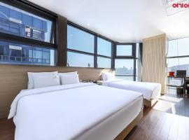 Gwanganri HOTEL OCEANVIEW，位于釜山广安海滨乐园附近的酒店