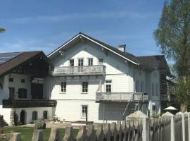 Zehentmayrhof，位于Obing的酒店