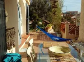 Maison de 2 chambres avec jardin clos et wifi a Toulon a 4 km de la plage