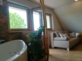 Apartmán Life in Nature，位于Jaronice的酒店