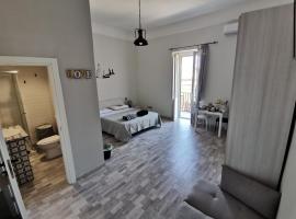 SCACCO MATTO Holiday House，位于塔兰托的酒店