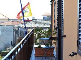 One bedroom appartement with furnished balcony and wifi at Nicolosi，位于尼科洛西的酒店