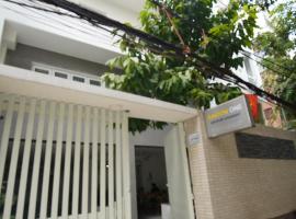 SaigonOne Serviced Apartment，位于胡志明市的酒店