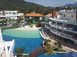 Marine Home Resort- piscina aquecida-hidromassagem，位于弗洛里亚诺波利斯鲍姆耶稣海滩瀑布附近的酒店