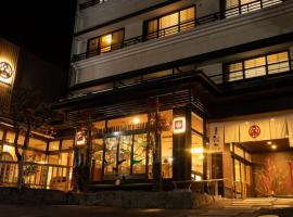 Uematsuya，位于上田市Kakeyu Onsen Monju no Yu附近的酒店