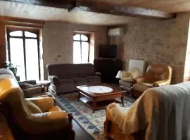 Grand gîte à la campagne