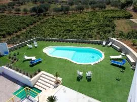 Spacious villa with sea and mountain views in Alcamo