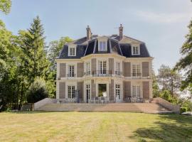 Château d'Avesnes - Le Castelet，位于Avesnes-en-Bray的酒店