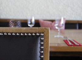 奥罗拉酒店，位于安德马特的酒店