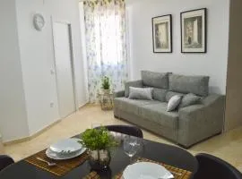 Apartamento Adriana. Céntrico, a 50m de la playa.