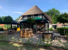 Hotel & Grandcafe LiBo，位于Aalden的酒店