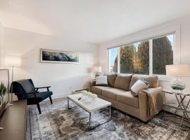 Comfortable Home - Close to Rocky Mtn National Park，位于拉夫兰的酒店