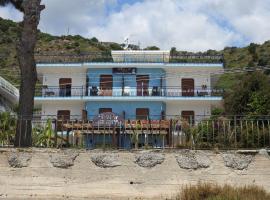 克里斯马雷酒店 ，位于马萨奥的酒店