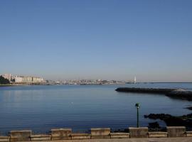 A Coruña - Playa Santa Cristina, Perillo-Oleiros，位于奥莱罗斯的公寓