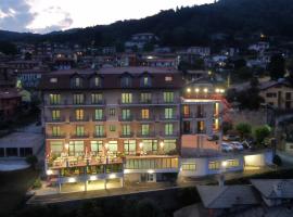 HOTEL COLLI FIORITI，位于内比乌诺的酒店