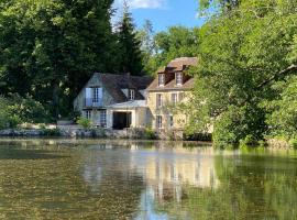 LE MOULIN DE L'ORTILLE，位于贡比涅的住宿加早餐旅馆