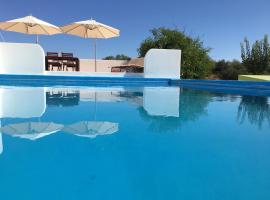 Quinta David，位于阿尔沃尔的带泳池的酒店