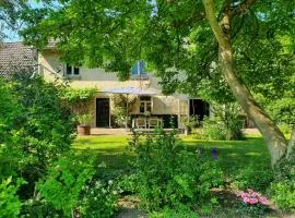 Boutique Hotel Bonjour