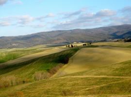 Relax nella meravigliosa campagna Toscana ad un passo dal mare，位于Orciano Pisano的酒店