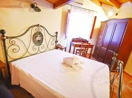 Casa De Ajala - B&B de Charme in Antica Dimora totalmente ristrutturata e dotata di tutti i confort Bagni privati Spazio living Patio esterno Ambienti climatizzati Degustazioni prodotti locali
