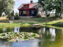 House in nature，位于瓦雷纳的山林小屋