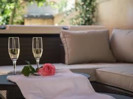 Apartmani M&C，位于法扎纳的酒店