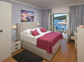 弗图纳酒店，位于赫瓦尔的酒店