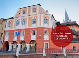 Hotel Casa Luxemburg- Newly Renovated，位于锡比乌Sibiu Old Town的酒店