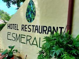 Hotel Casa Esmeralda，位于萨玛拉的酒店