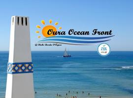 Oura Ocean Front，位于阿尔布费拉的酒店
