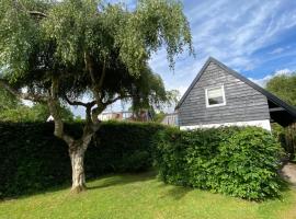 Tiny House De Oude Berg，位于卑尔根的海滩短租房