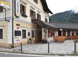 Gasthof Kirchenwirt，位于Gnesau的酒店
