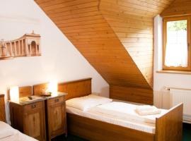 Hotel Tenis Kurdějov，位于Kurdějov的酒店