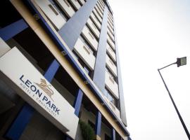 LEON PARK HOTEL e CONVENÇÕES - Melhor Custo Benefício，位于坎皮纳斯的酒店