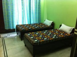 Agarwal Guest House，位于Naya Raipur的酒店