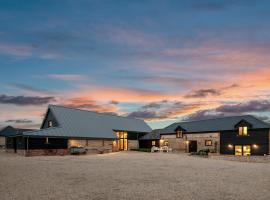 Barrow Hill Barns，位于彼得斯菲尔德的度假屋