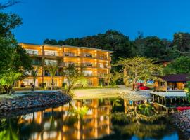 Marina Sands Resort，位于象岛菠萝海湾码头附近的酒店