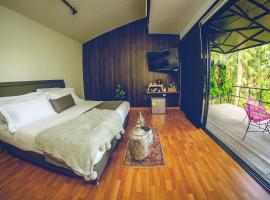 Mumu by Bernalo Hotels，位于瓜塔佩的酒店