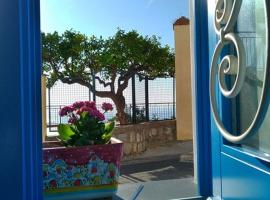 Raito Home costa d'Amalfi，位于维耶特里的住宿加早餐旅馆