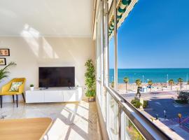 Apartamento Málaga City Beach，位于马拉加汽车和时尚博物馆附近的酒店