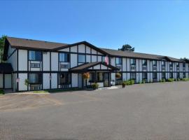 Rodeway Inn，位于艾恩伍德的酒店