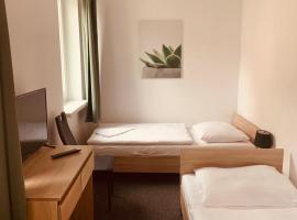 Pokoje Goscinne ATENA，位于古宾的酒店