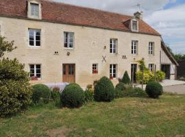 La Ferme du Bourg，位于Éraines的酒店