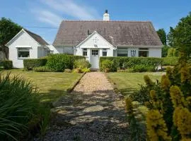 CAE GRUGOG COTTAGE-3 Bed-Sleeps 6-Ground Floor Bathroom