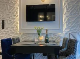 Family & Business Sauna Apartments No 6 Leśny nad Zalewem Cedzyna - 1 Bedroom with Private Sauna, Terrace, Parking, Catering Options