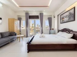 Nina Home- De Tham Street, D1