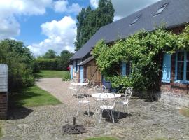 Le Logis Bleu，位于Senantes的酒店