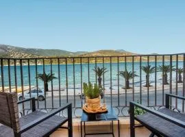 A & B Minimal Suite with Sea View in Argostoli