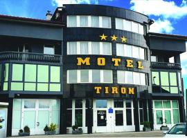 Motel Tiron，位于Kakanj的酒店