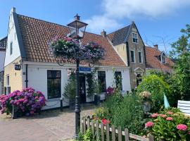 De Thuiskamer in Grou als B&B of Vakantiehuis，位于赫劳的住宿加早餐旅馆